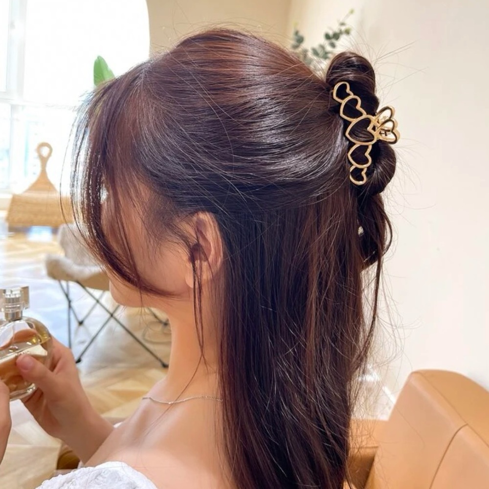 Gold Heart Hair Claw